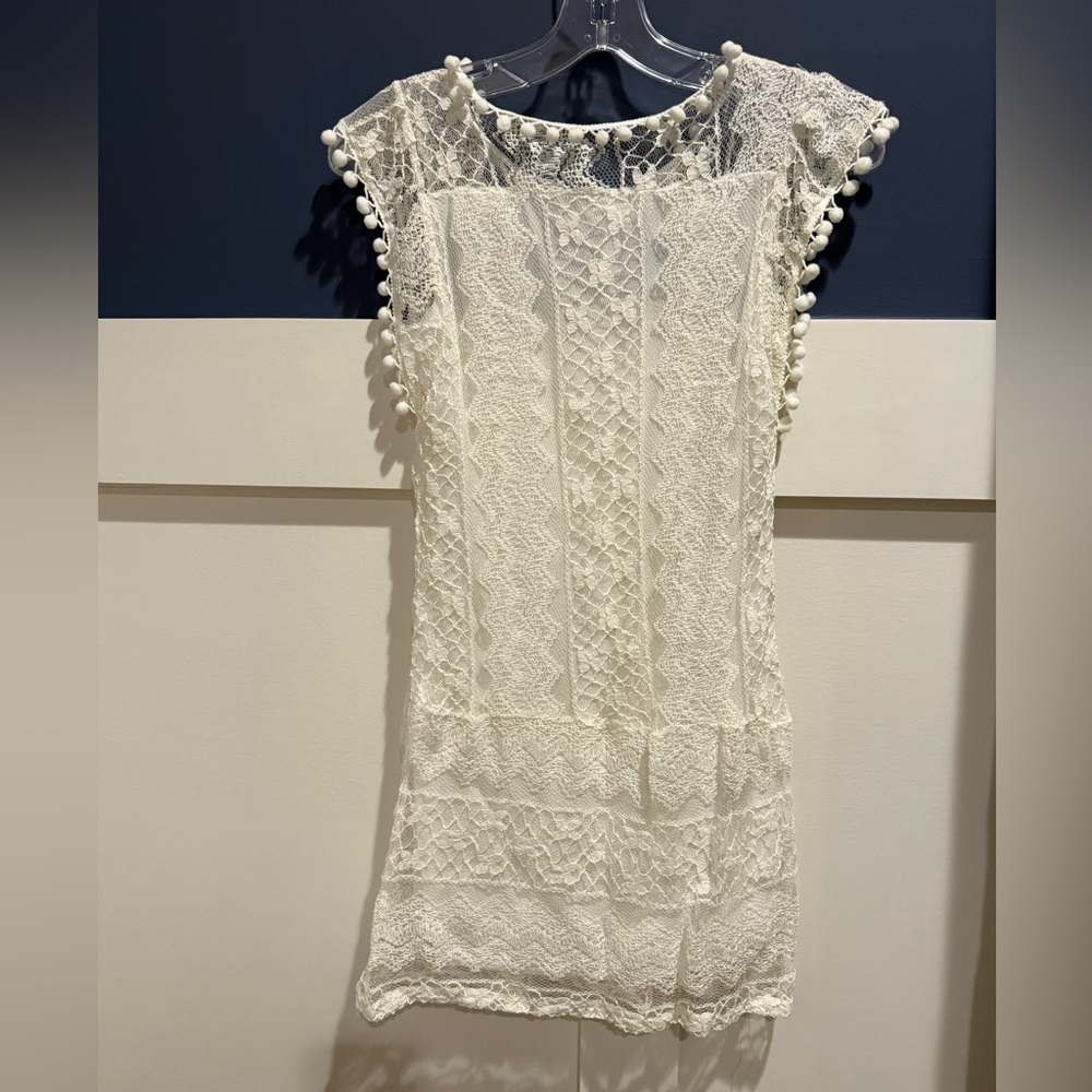 Casual and Lightweight White Lacy Dress with Pom Pom Trim